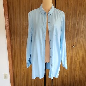 J. Jill Light Blue Button Down Shirt